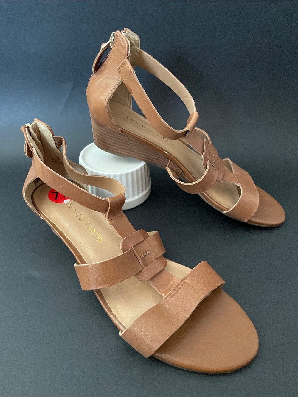 ⭐️NWT FRANCO SARTO Brown Leather Strap Zipper-Back Low Wedge Casual Dress Sandal